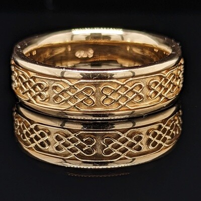 Raised Detail Celtic Knot Band, 14K Yellow