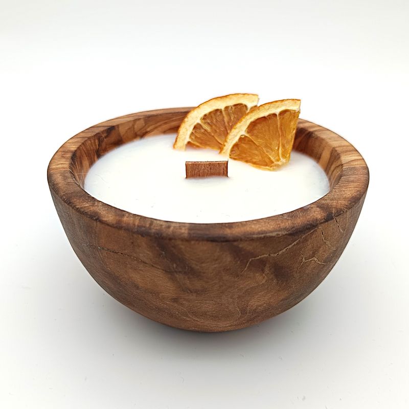 GENUSS - Sojawachskerze in Olivenholzschale, besonderes Geschenk