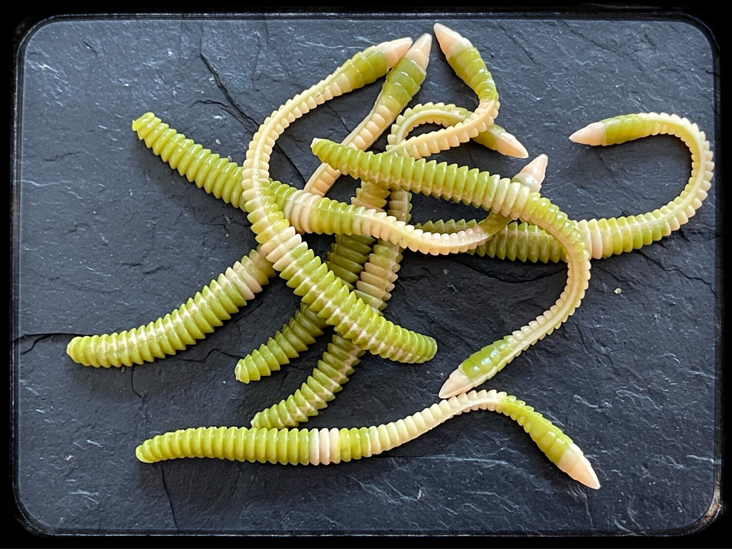 Rattlesnake 8cm (Olive Creme)