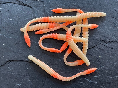 Rattlesnake 8cm (Creme Lachs) Rattlesnake 8cm (Creme Lachs)