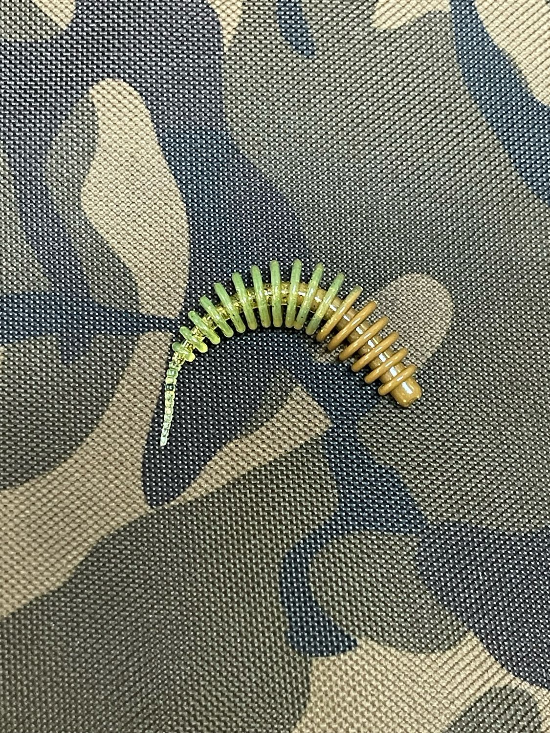 UL Troutworm 6,5cm Braun Grün Glitter
