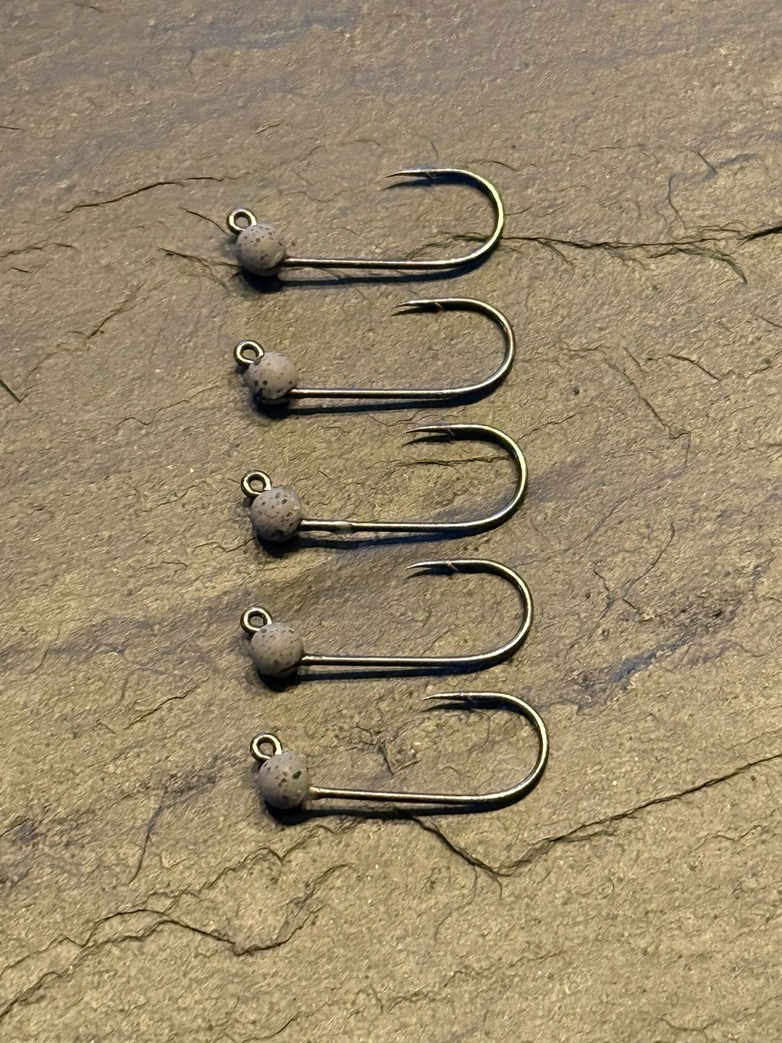 UL Jigs VMC 4er 4mm Tungsten. Farbe: Grey