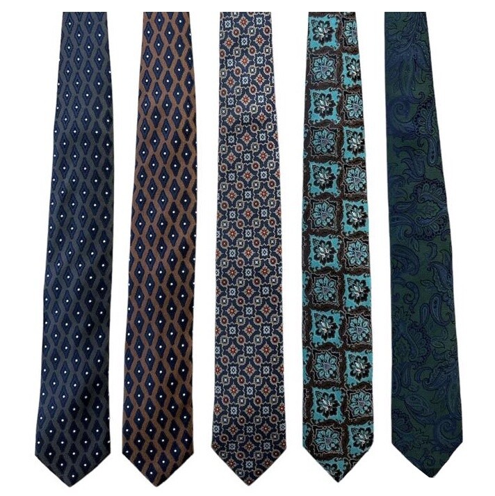 Esclot Ties, Collections AE