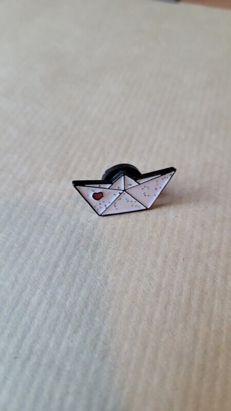 Pin papieren bootje/vliegtuigje