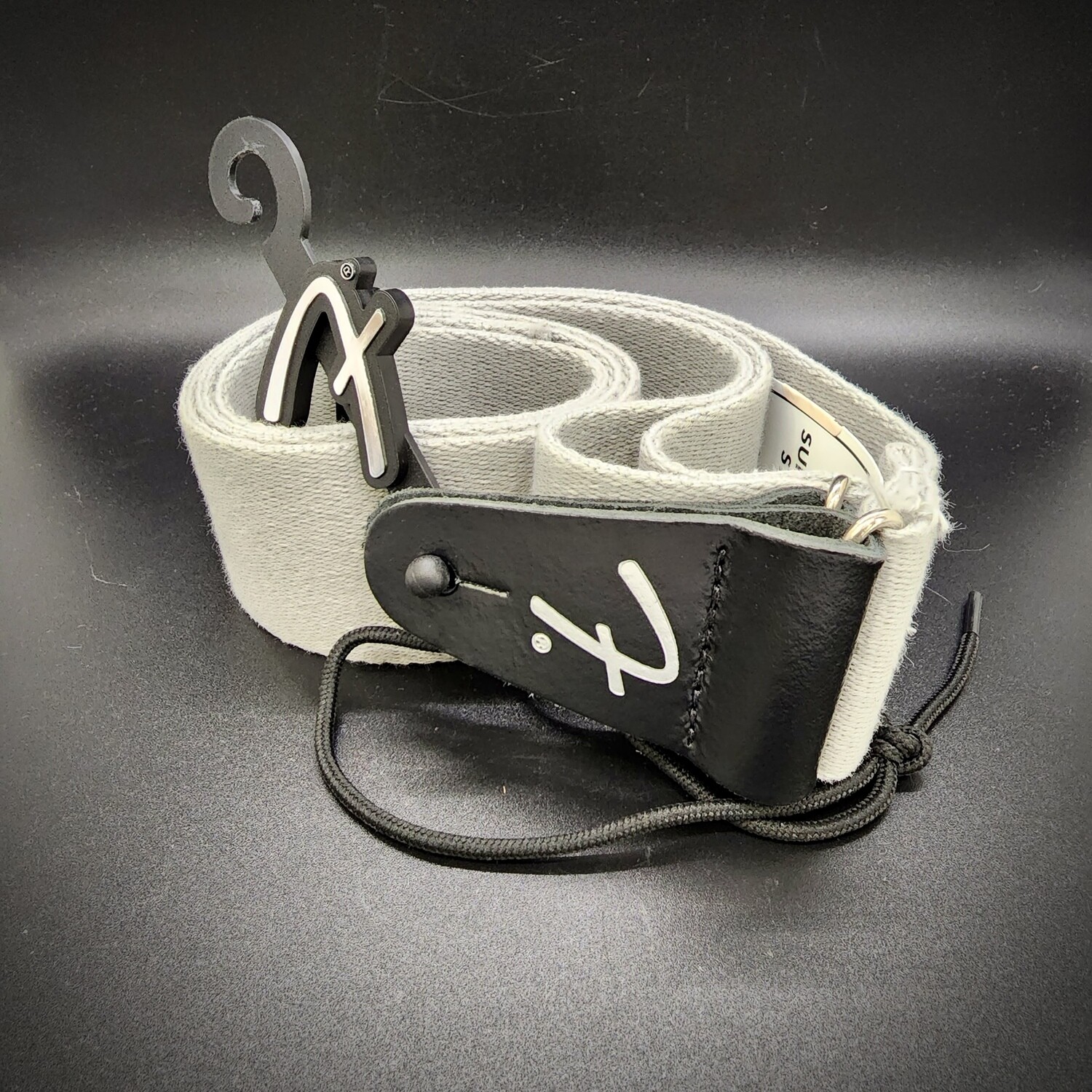 Fender SuperSoft Strap, Gray, 2"