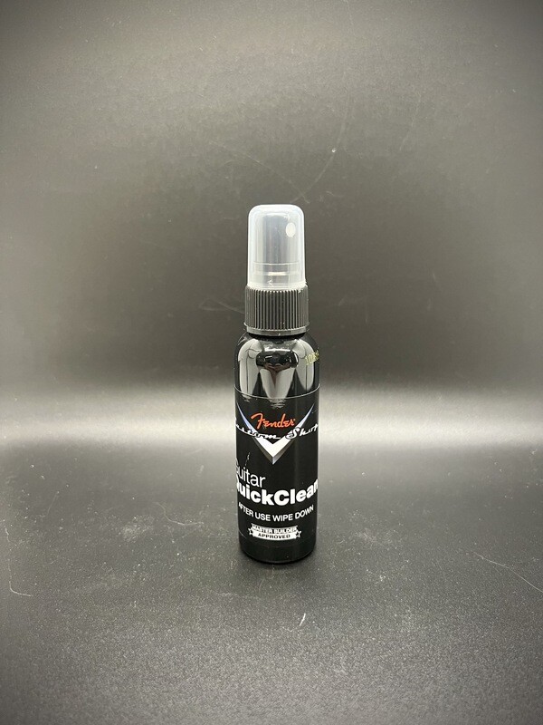 Fender Custom Shop Guitar Quick Clean -2-oz Bottle