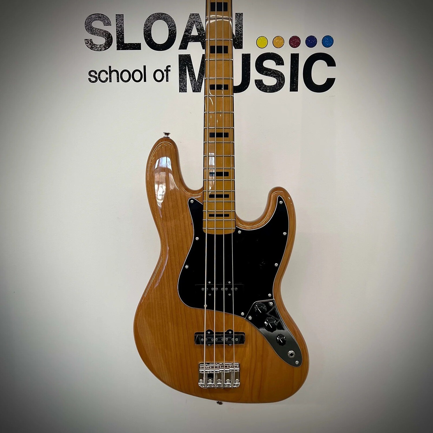 Squier Classic Vibe 70s Jazz Bass - Natural