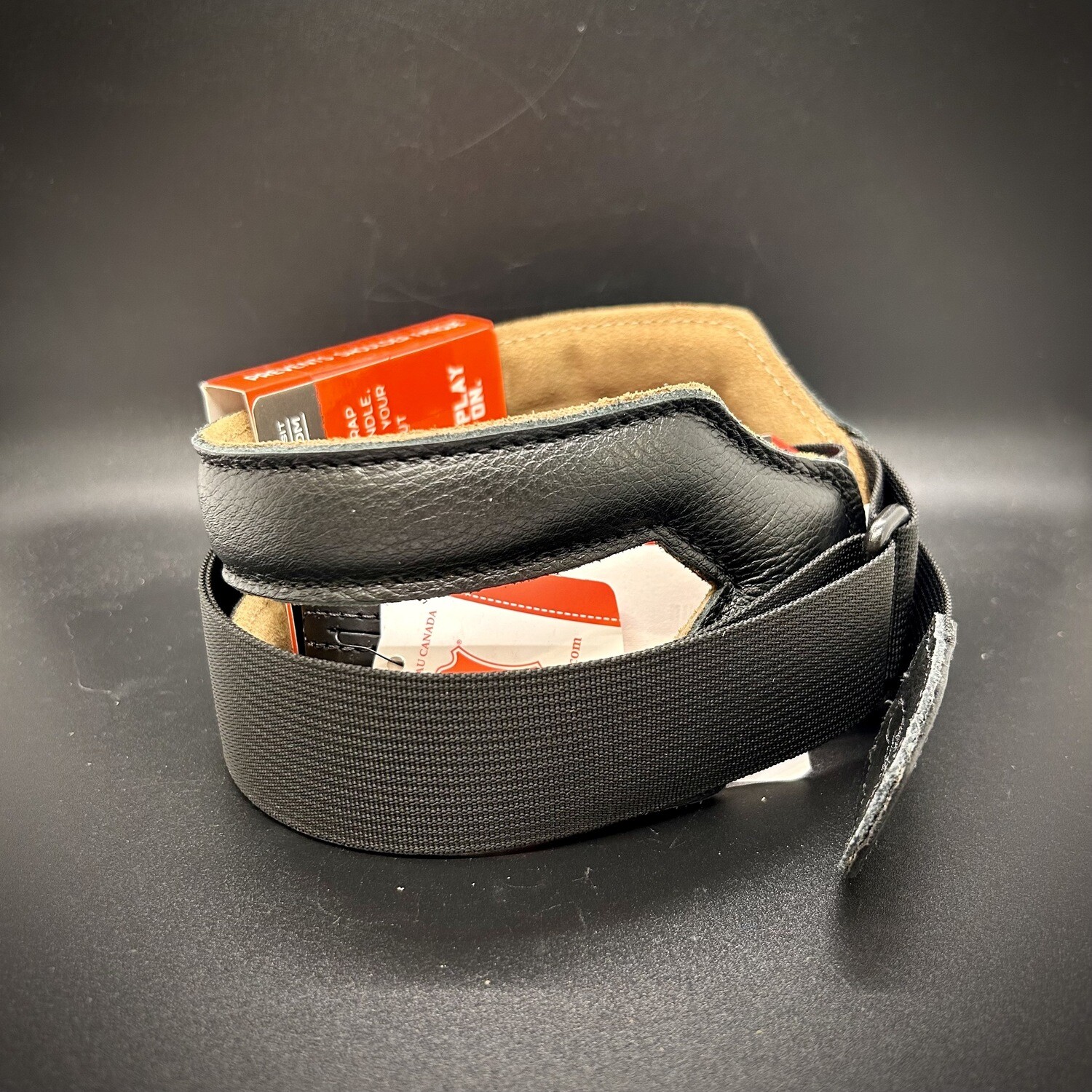 Levy's Specialty Right Height Ergonomic Padded Guitar Strap 57" x 3" - Black