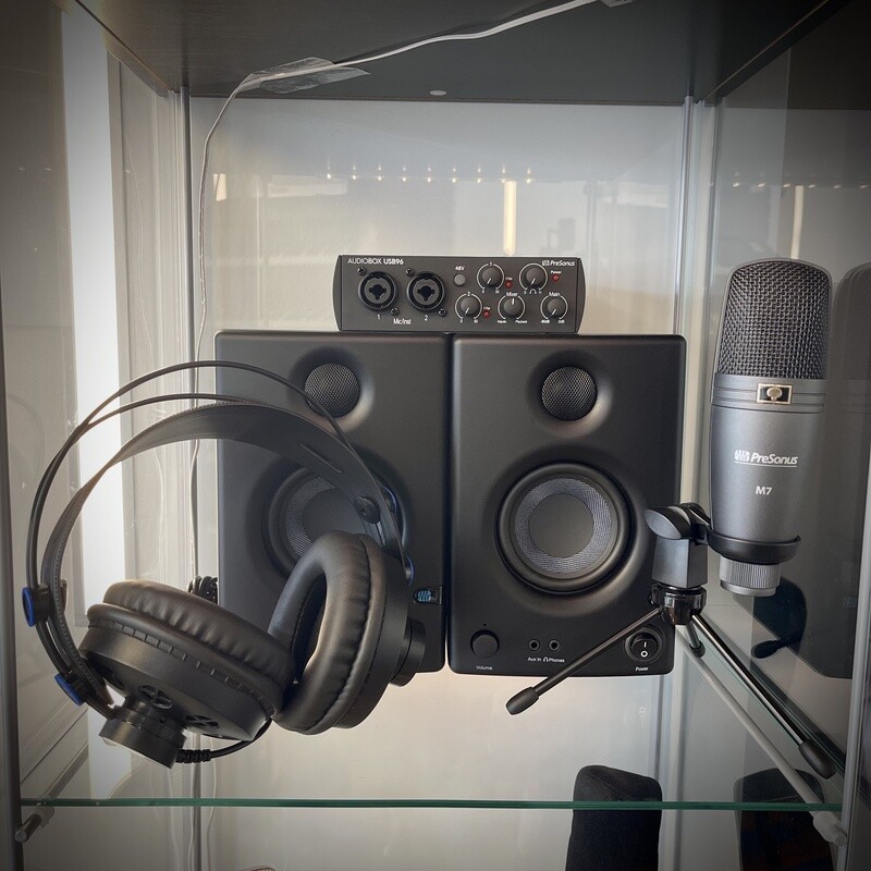 PreSonus AudioBox USB 96 Studio Ultimate Bundle