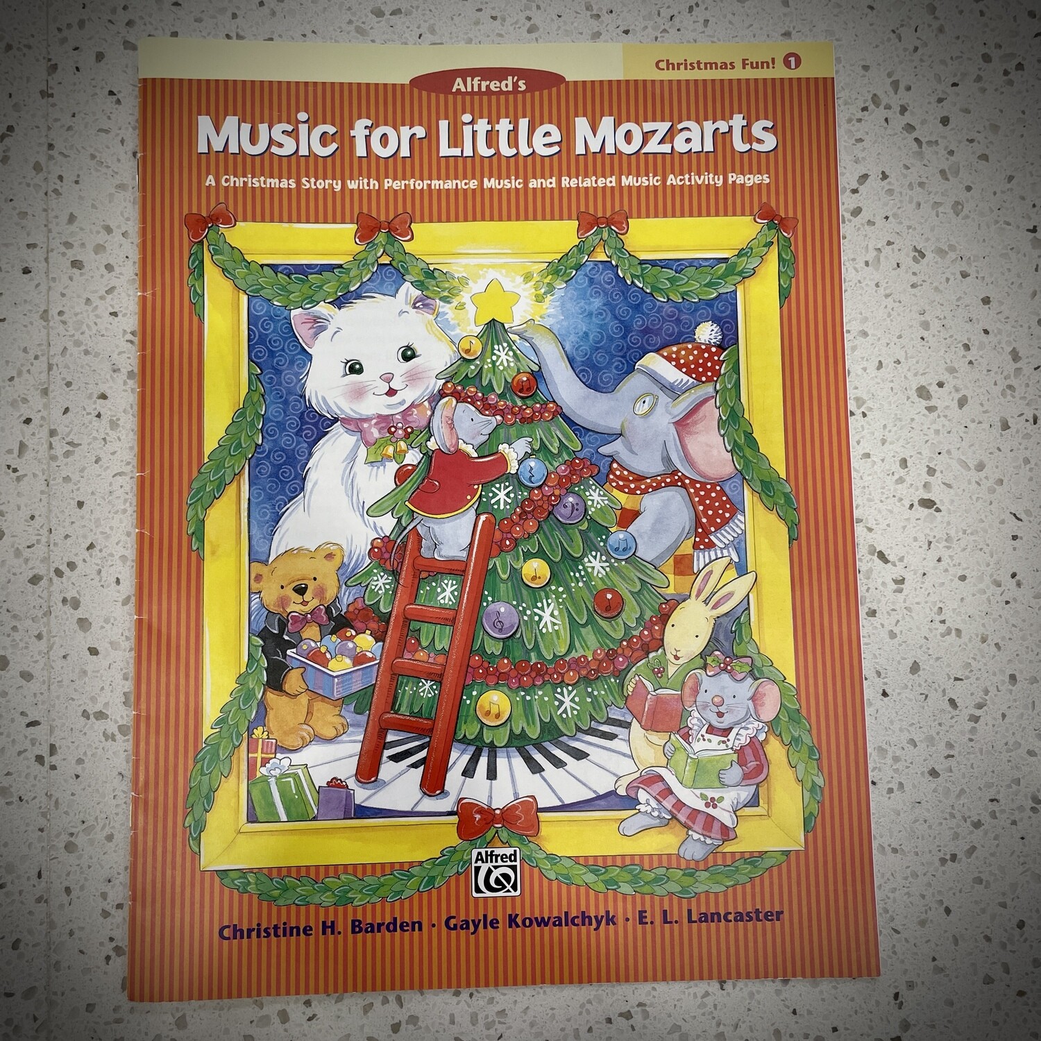 Alfred Little Mozart’s Christmas Fun 1