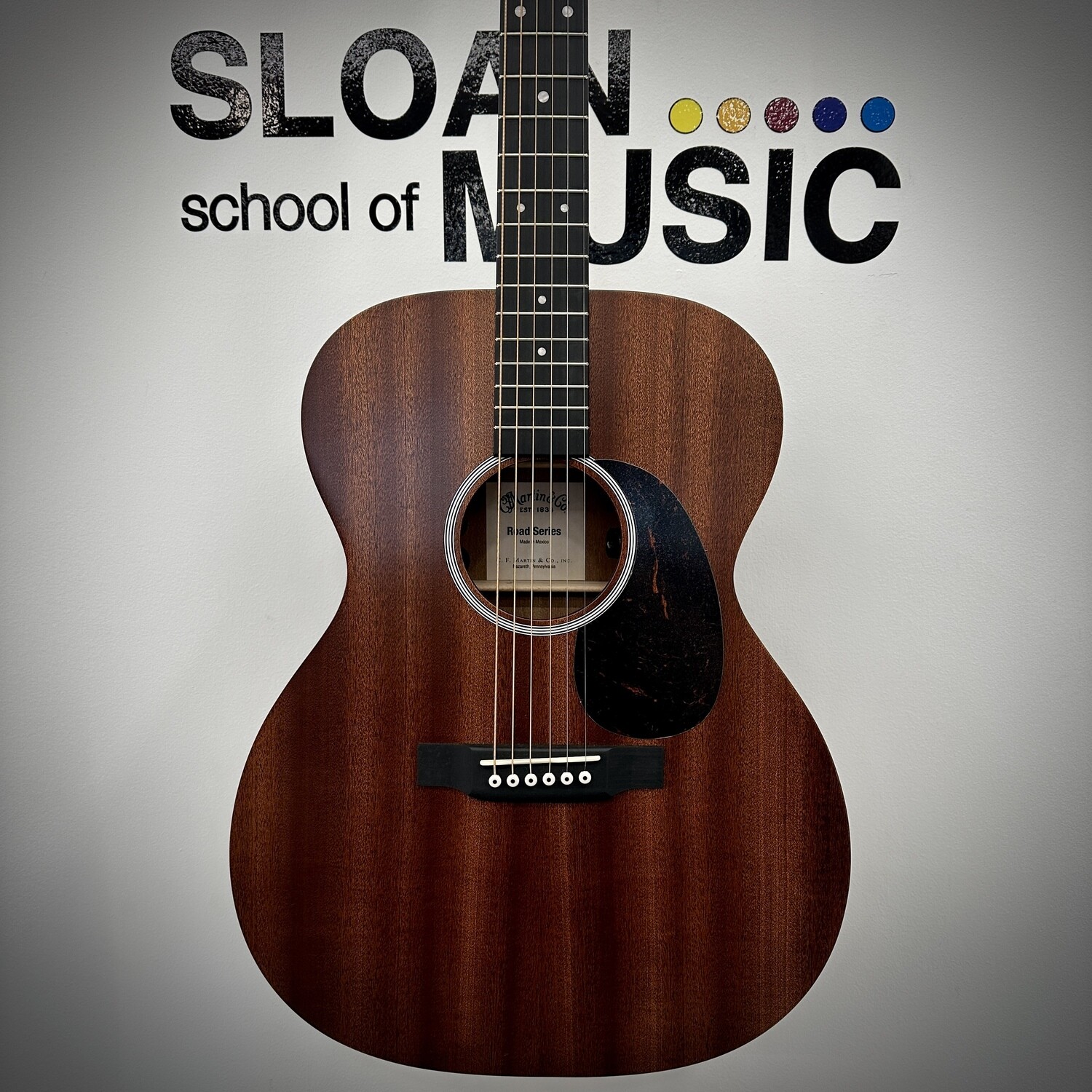 Martin Road Series 000-10E - Sapele Satin