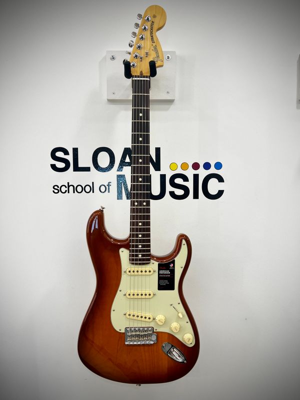 Fender American Performer Stratocaster - Honey Burst, Rosewood