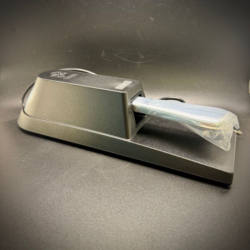 Yamaha Piano Style Footswitch FC4A