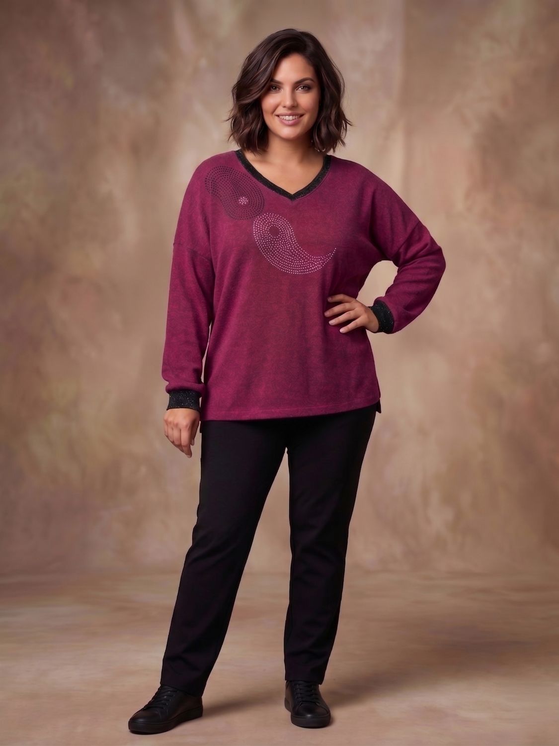 remera lanilla cuello V fendy