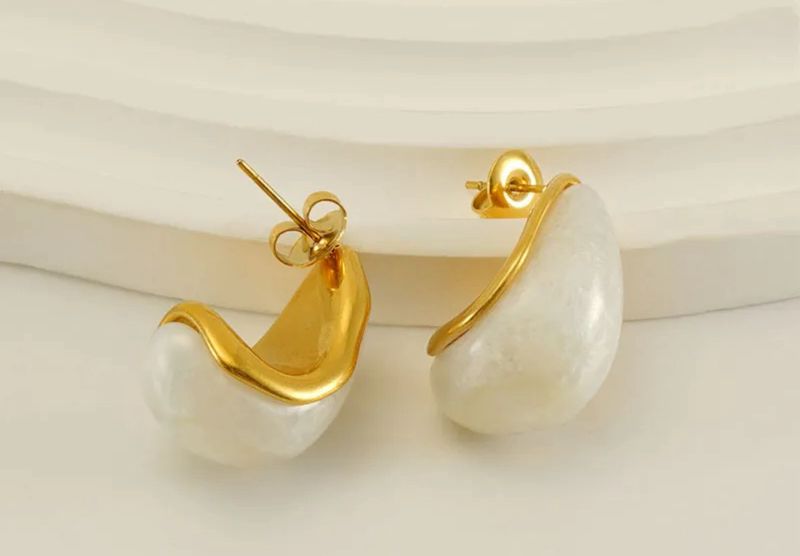 Maria Earring