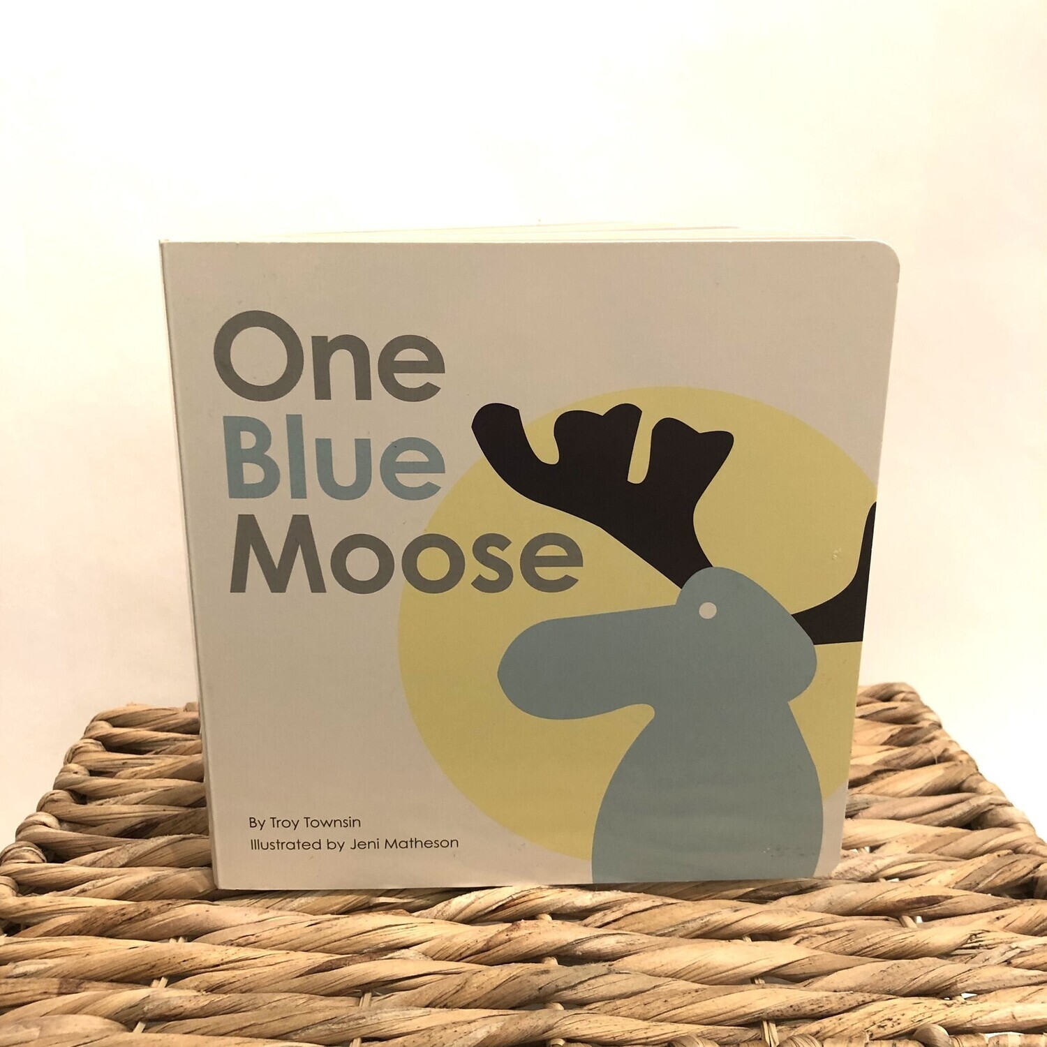 Book - One blue moose