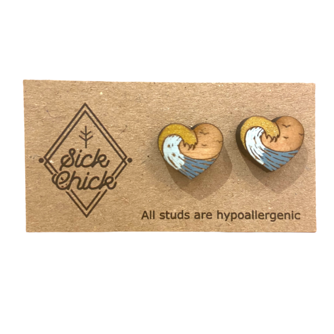 Wood Studs - Heart Wave