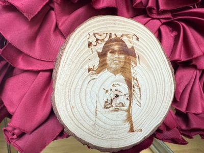 Custom Photo on Wood + Short Message – A Gift from the Heart 🎁