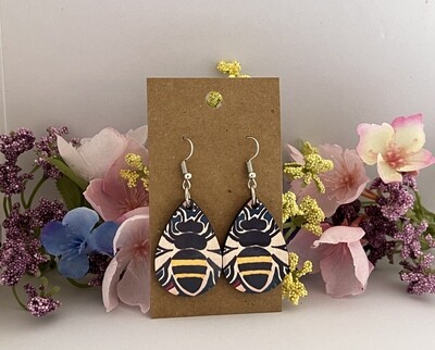 The Bee Teardrop Dangle Earrings