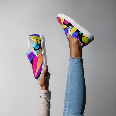 Digital Waves Women’s slip-on canvas shoes