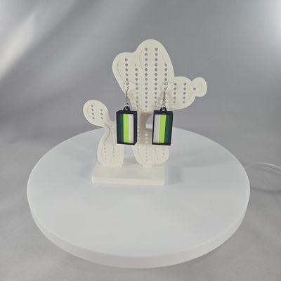 One Stroke Earrings (Dark Green/light Green/White)