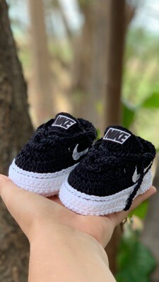 Nike black &amp; white