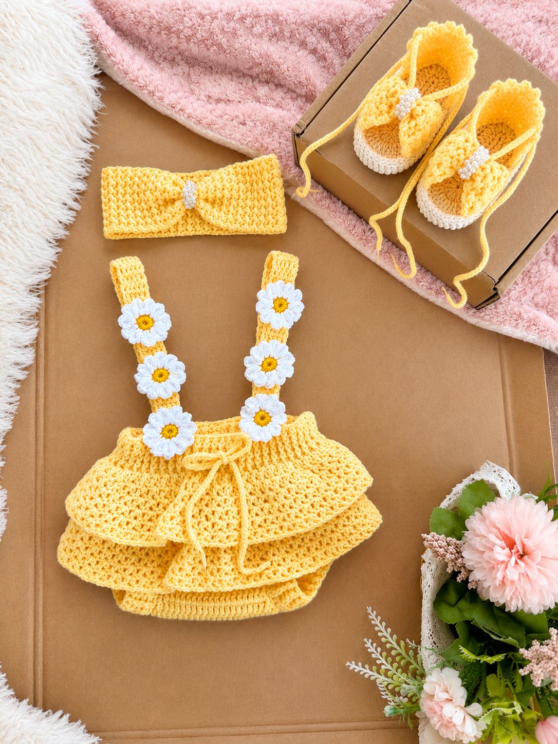 Daysi Yellow Set 