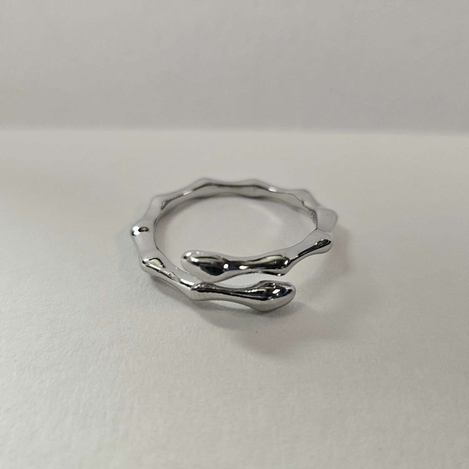 New Wave Ring