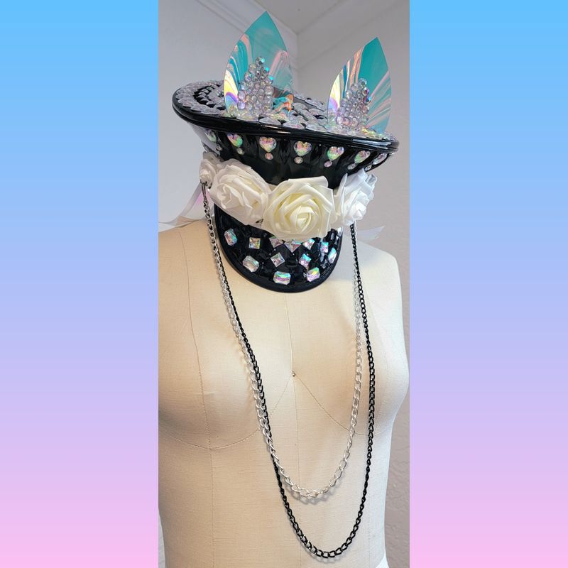 ​B&amp;W MEE-OWW Festie Hat