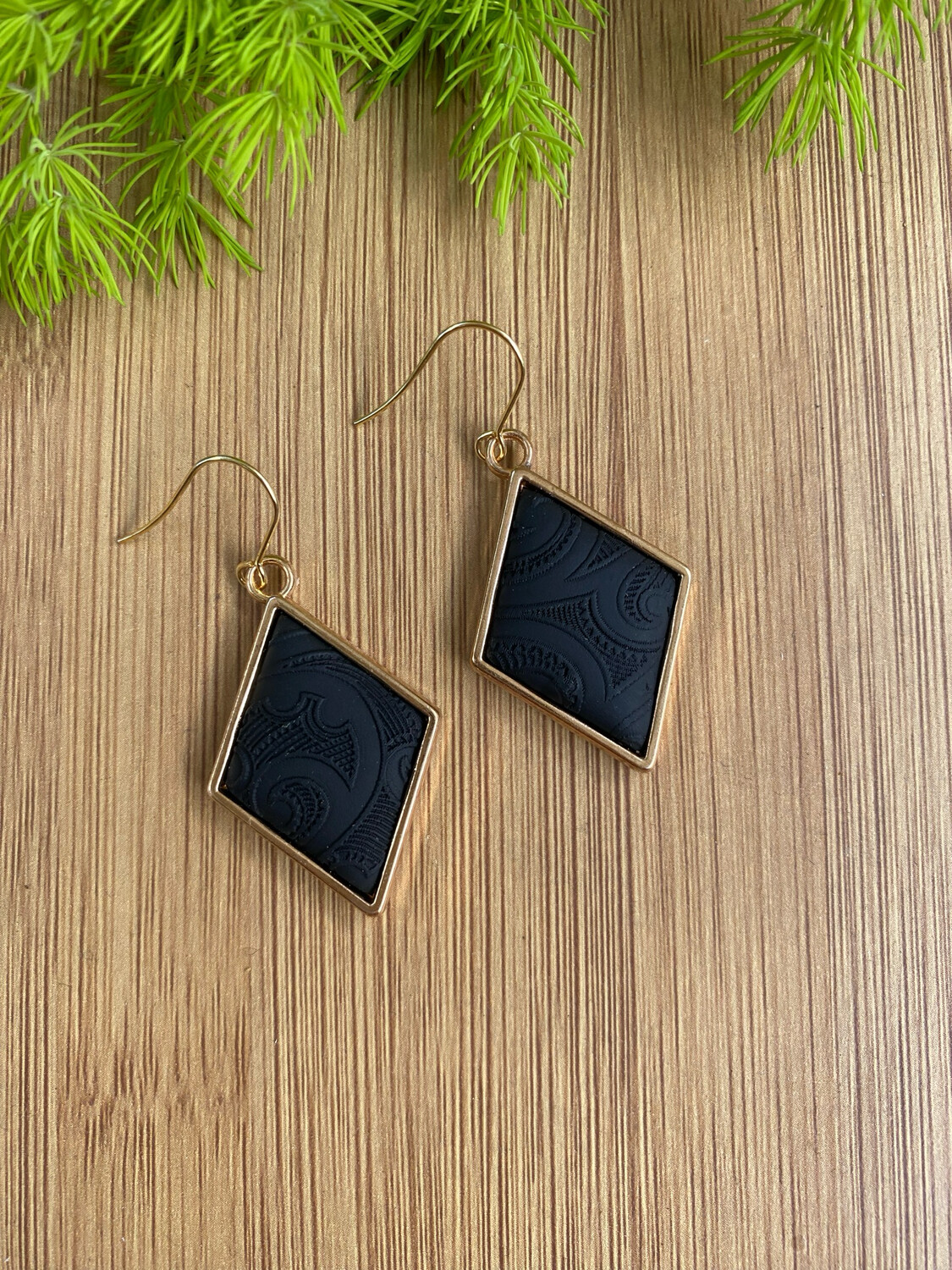 Koru Gold And Black Diamond Shaped Dangles