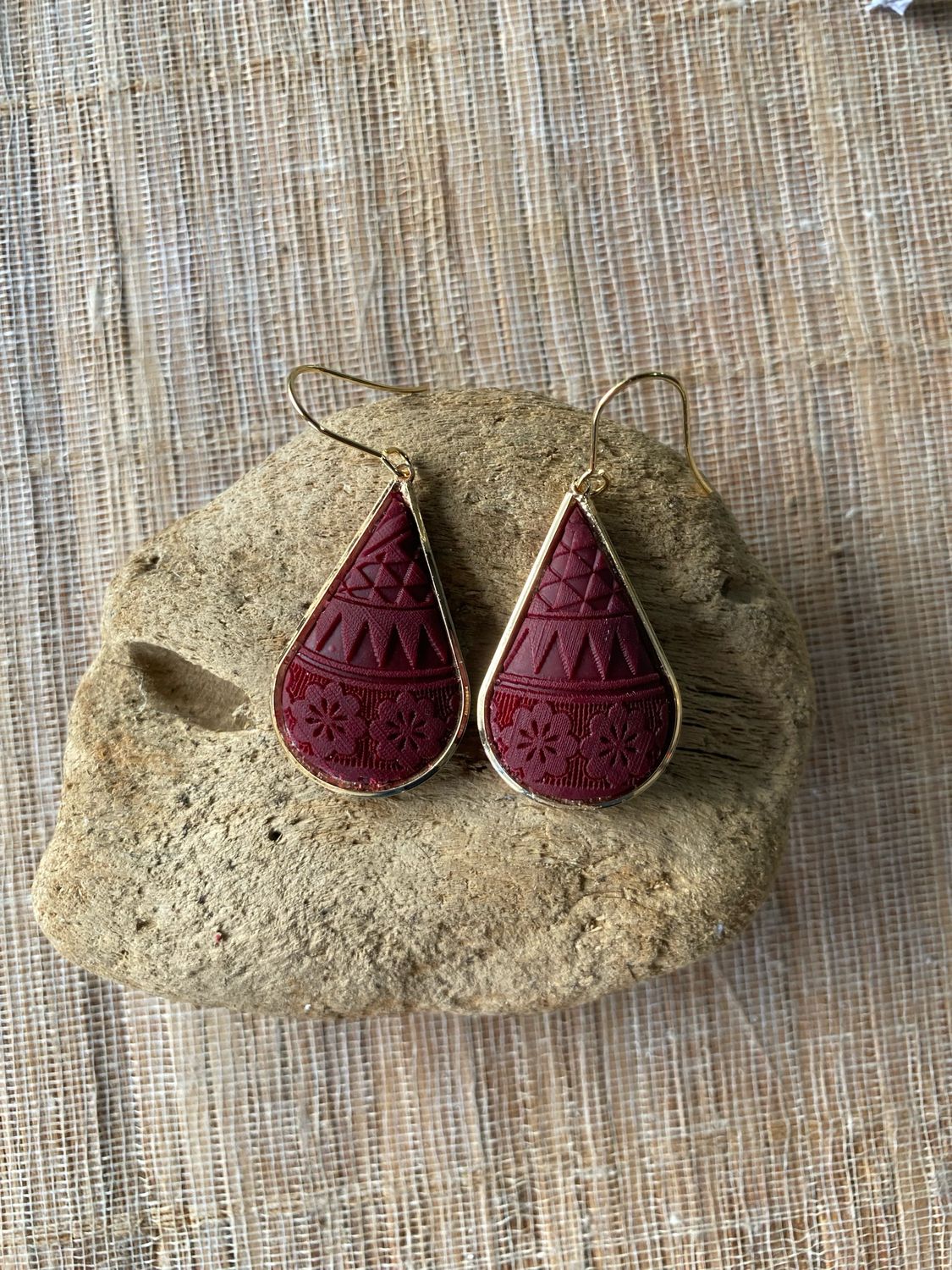 Pacifica Maroon Gold Tear Drops