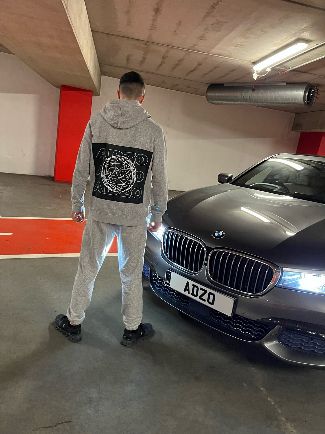 Globe Tracksuit