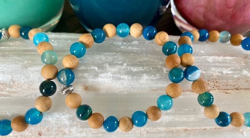 Thuja Wood & Stripped Blue Agate