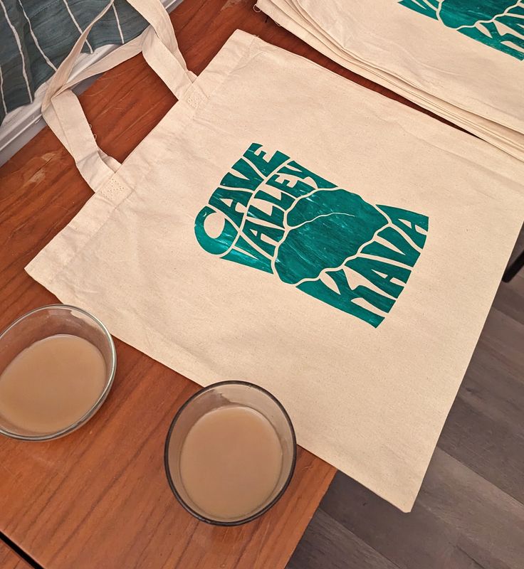 Lounge Tote