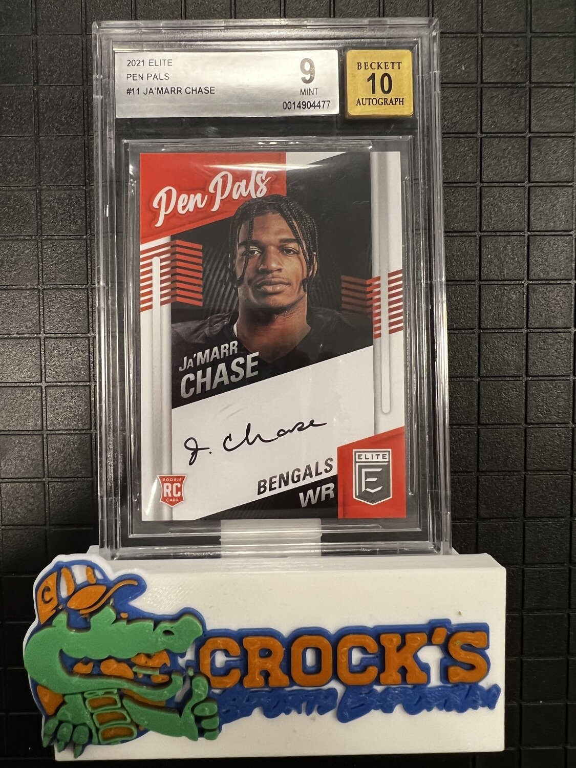 2021 Donruss Elite Pen Pals JA'MARR CHASE Auto RC Bengals Beckett 9 Auto 10