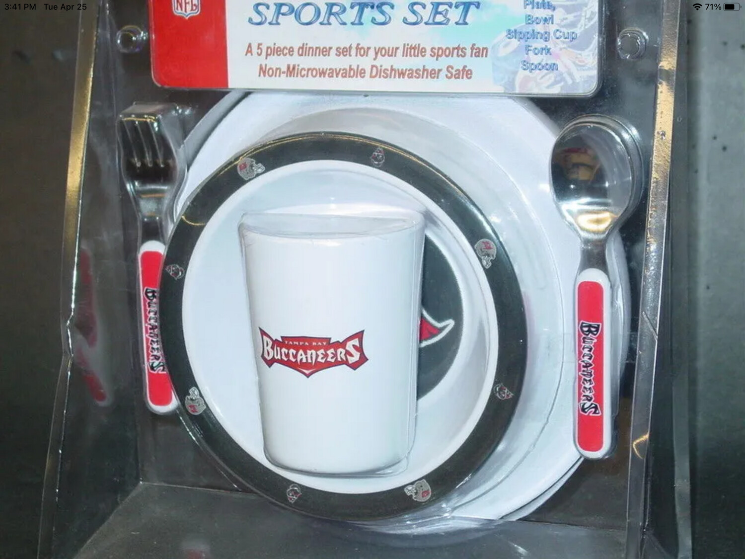 Tampa Bay Buccaneers 5 pc Kids Dinner Set
