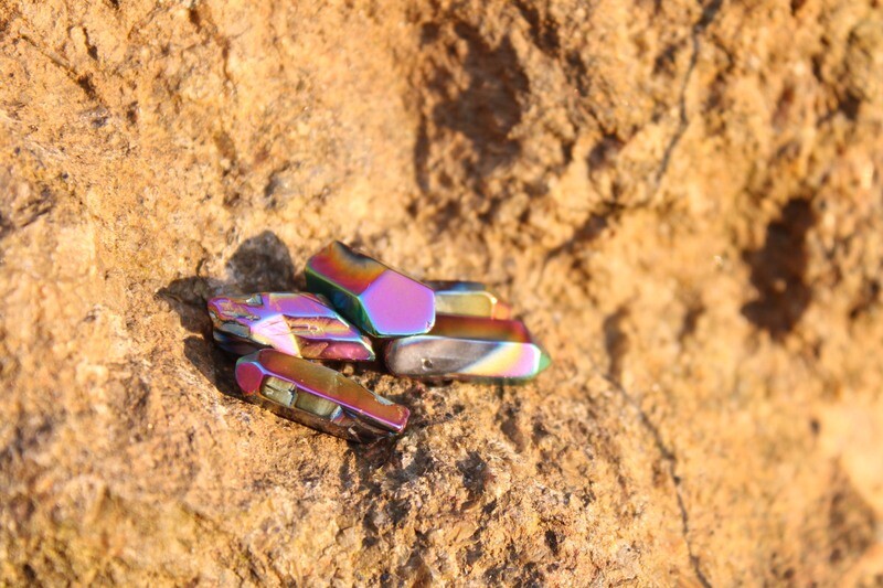 "Regenbogen Aura Quarz"- Edelsteine (Trommelsteine)