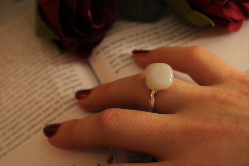 "Mondstein"-Edelsteinring