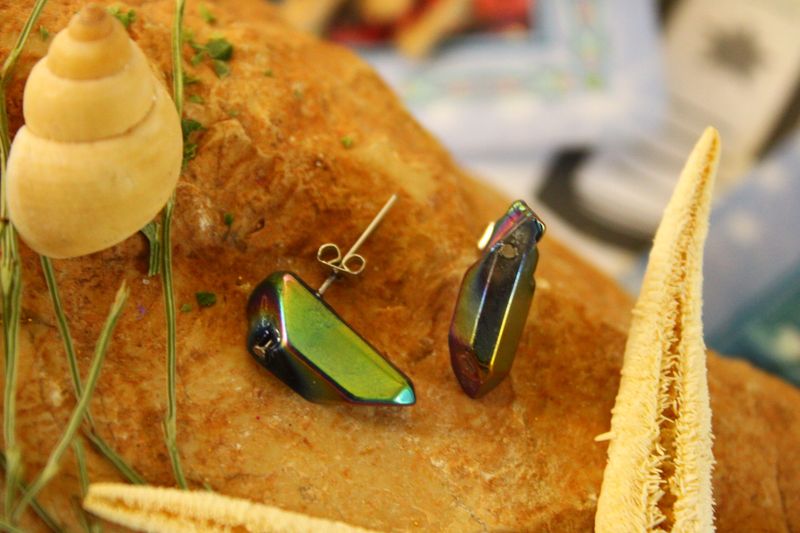 REGENBOGEN AURA QUARZ-Ohrstecker ✨