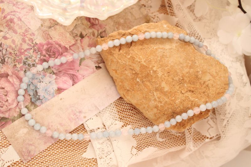 "Chalcedon"-Edelstein Kette