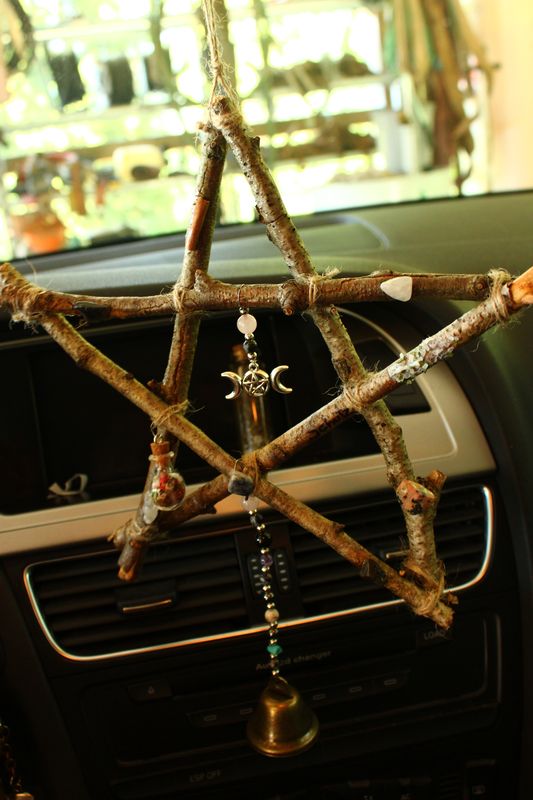 Magische Pentagramm-Hexenglocke (Schutz)