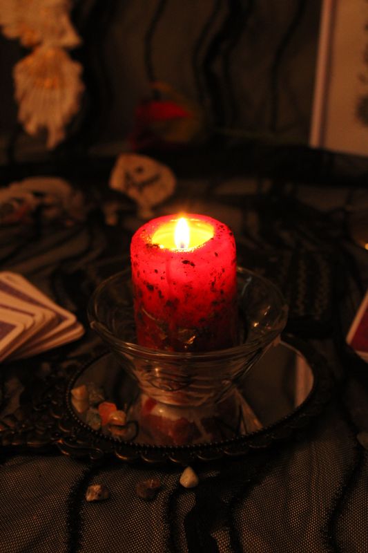 GÖTTLICHE WEIBLICHKEIT-Ritualkerze 🌹(Stumpenkerze)