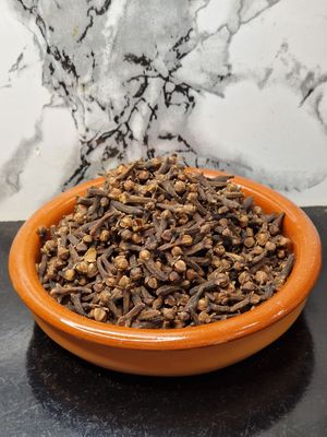 Cloves 