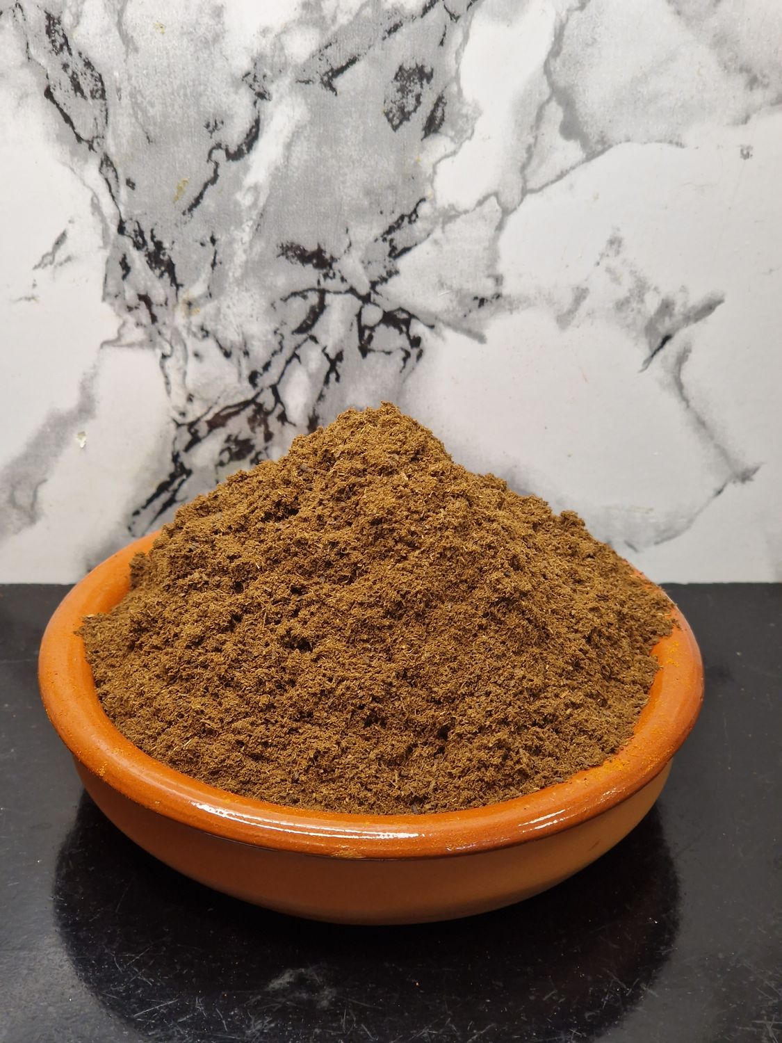 Clove ground