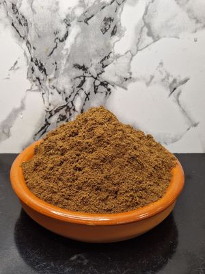 Clove ground