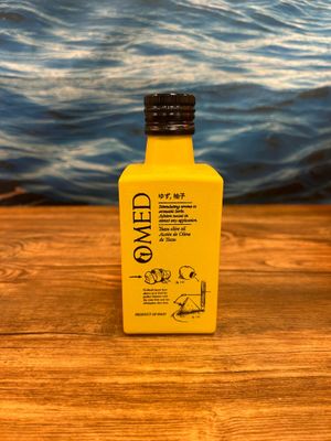 Oil with Yuzu (lemon) 250ml