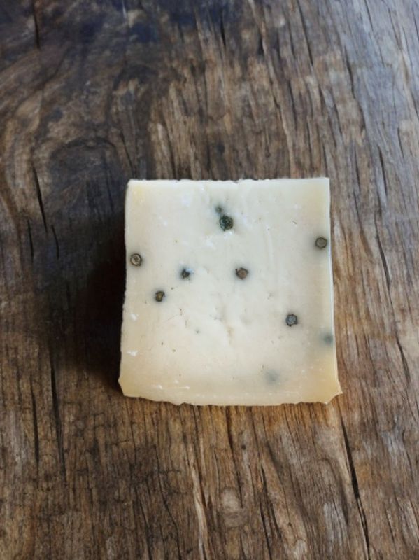 Goat with Green Pepper 280gr Aprox 