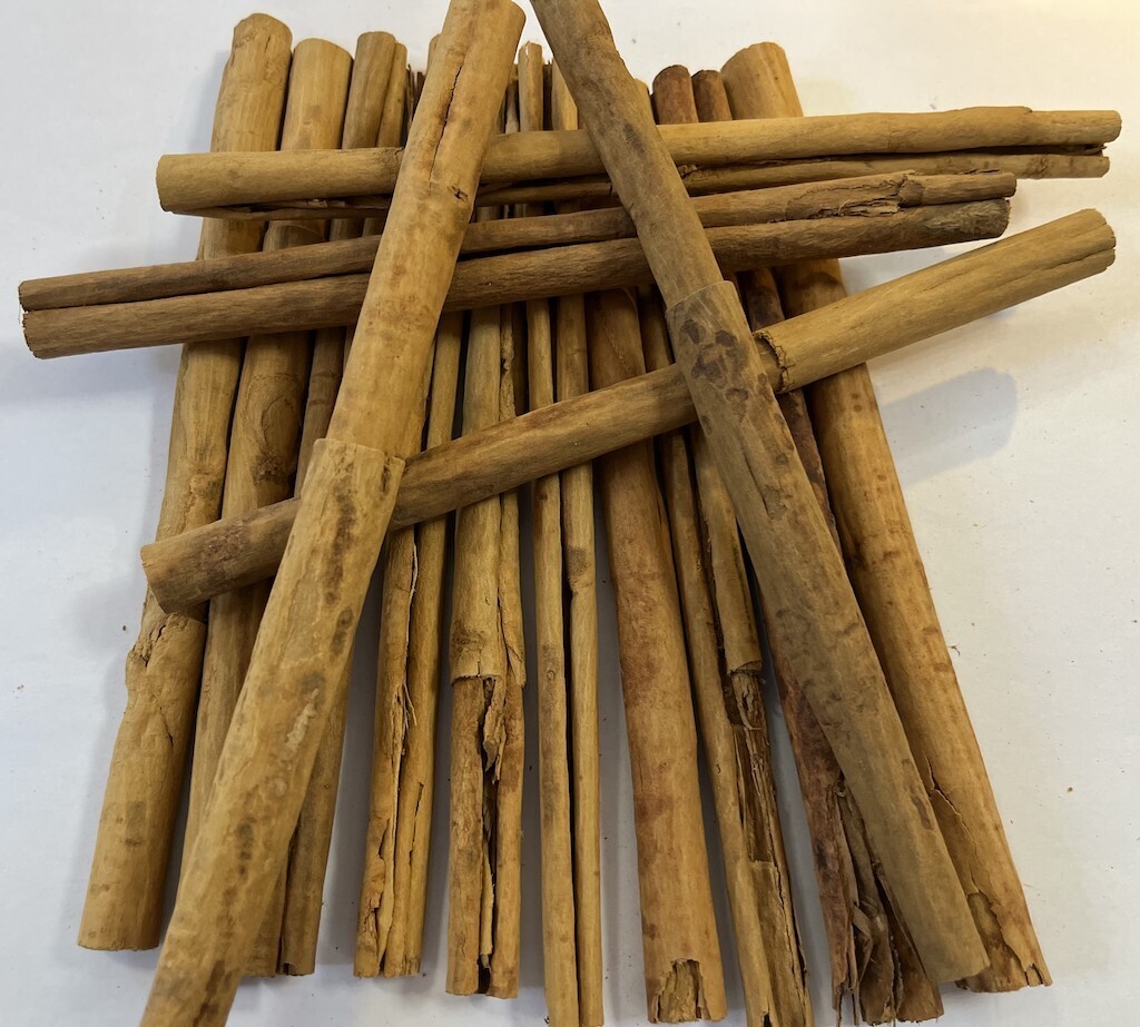 Canela rama. Tamaño restauración.