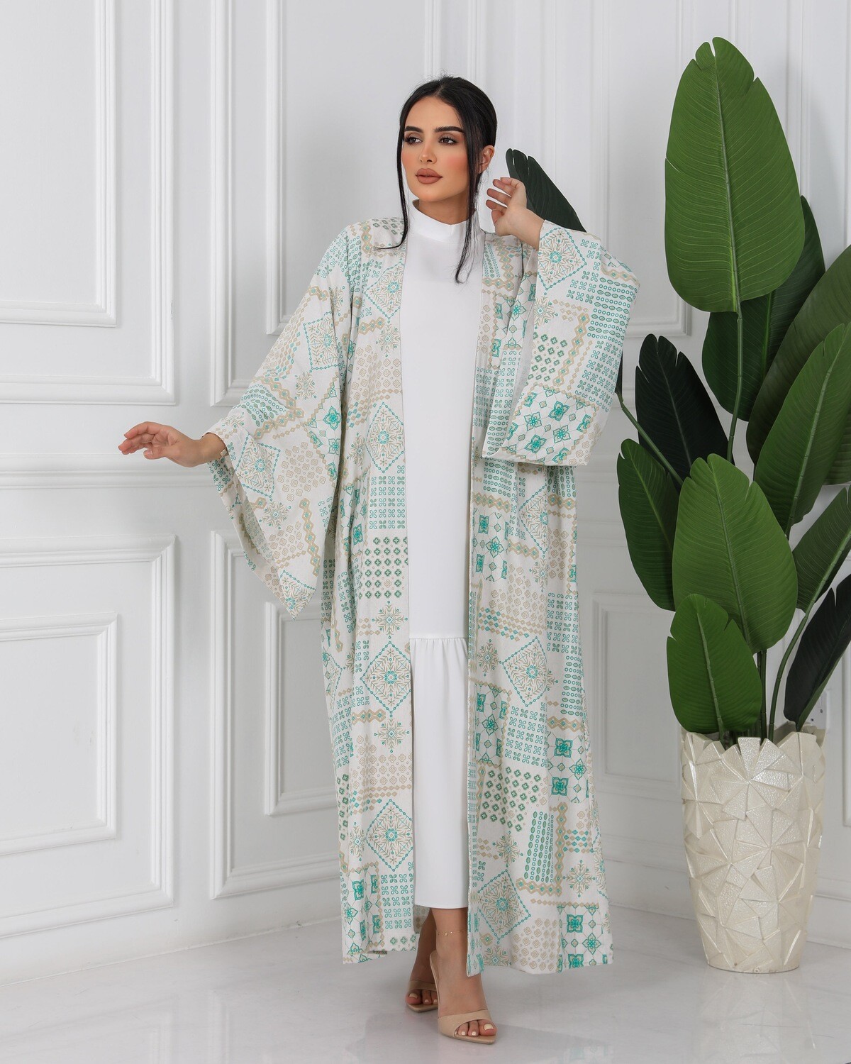 off-white &amp; Green Jacquard Linen Abaya