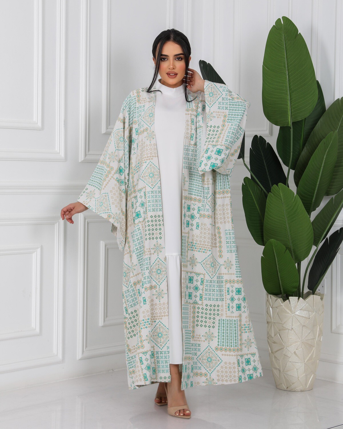off-white &amp; Green Jacquard Linen Abaya